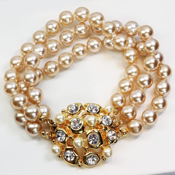 ⚜️ Vintage Kenneth Lane Multistrand Pearl Bracelet - Picture 15 of 16